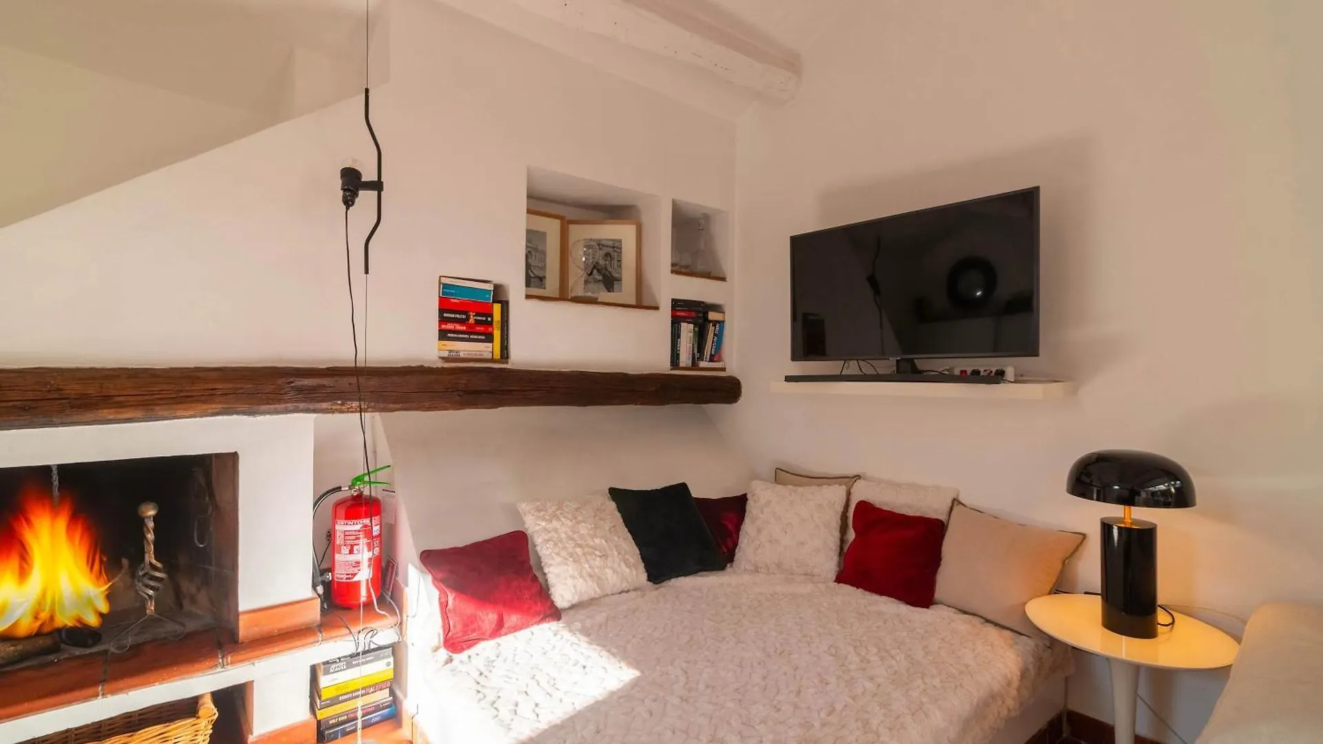 Apartment Campo De' Fiori Enchanting Attic Rome